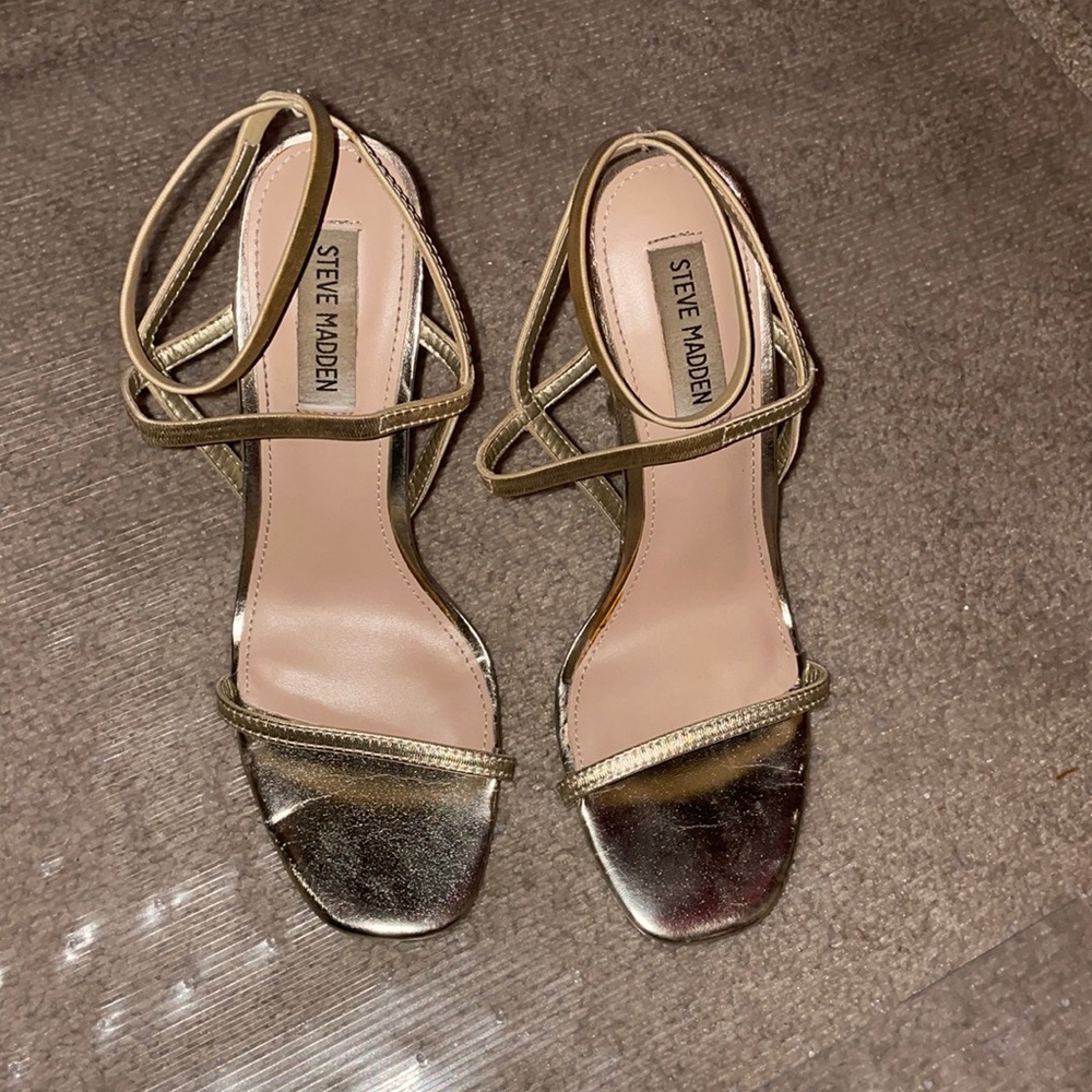 SteveMadden gold strappy heelsSmoke free home Worn once Miss Texas competition